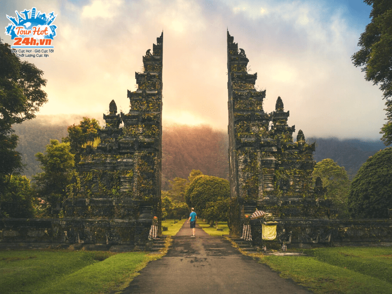 cong-troi-Handara-tour-bali cong-troi-Handara-tour-bali