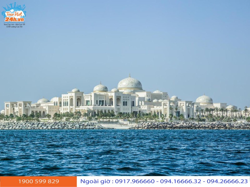 lau-dai-Presidential-Palace-và-Emirates-Palace tour dubai