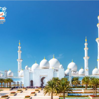 thanh-duong-hoi-giao-Sheikh-Zayed-1