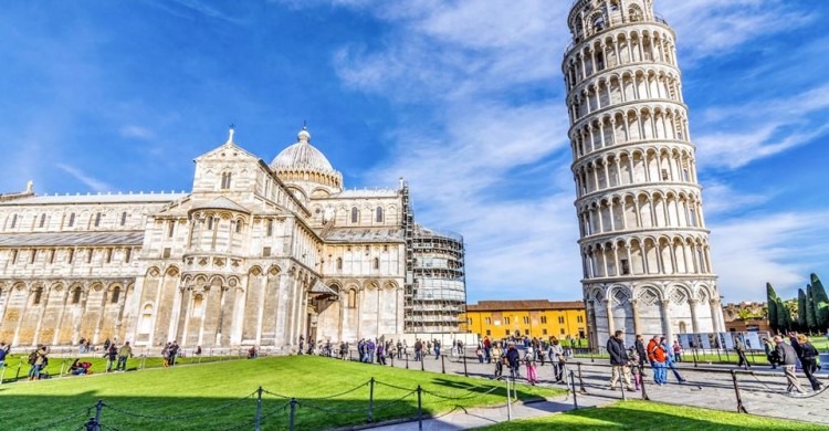 thap-nghieng-pisa thap-nghieng-pisa