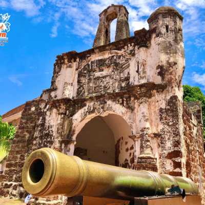 tour-du-lich-sing-mal-4n3d-phao-dai-A’Famosa