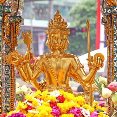 phat-bon-mat-tu-dien-than-tour-thai-lan-5n4d