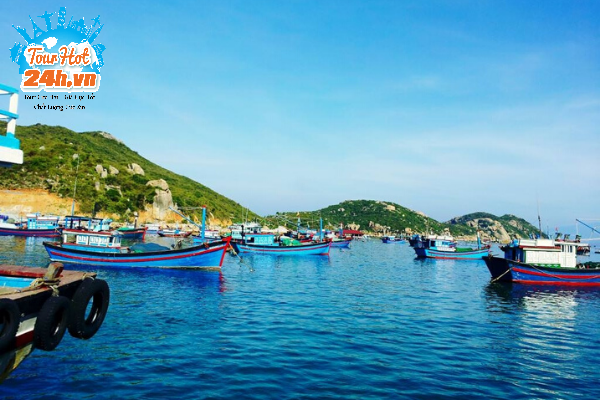 Cảng-đá-bạc.-1 Cảng-đá-bạc.-1
