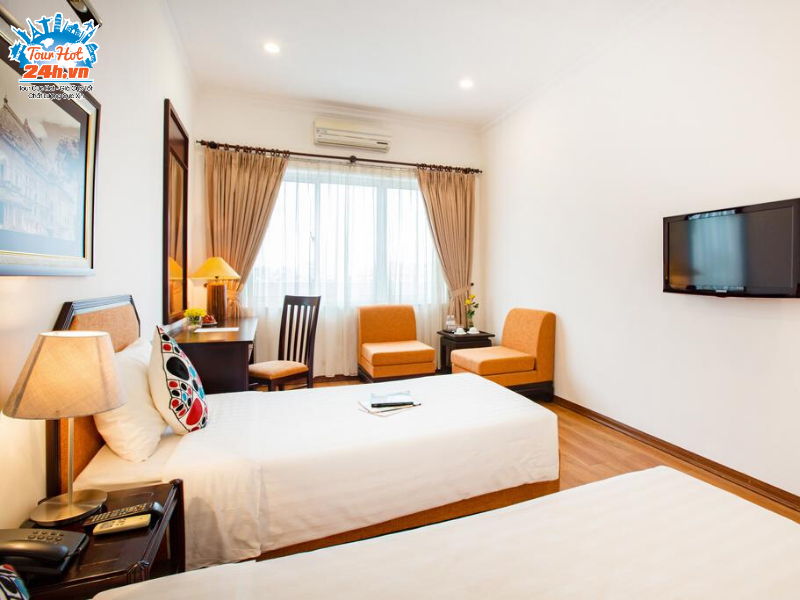 Hinh-thuc-te-tour-lang-co-duong-lam-trang-an-bai-dinh-3 Hình thực tế tour làng cổ Đường Lâm - Tràng An - Bái Đính