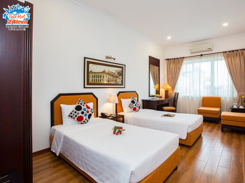 Hinh-thuc-te-tour-lang-co-duong-lam-trang-an-bai-dinh-4 Hình thực tế tour làng cổ Đường Lâm - Tràng An - Bái Đính