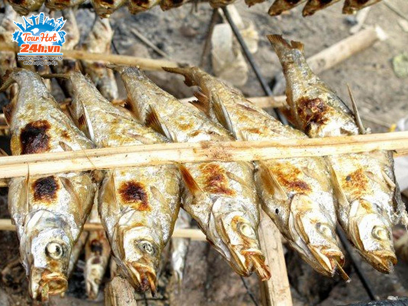ca-suoi-nuong Cá suối nướng