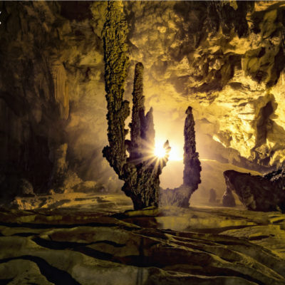 Động Ngườm Ngao