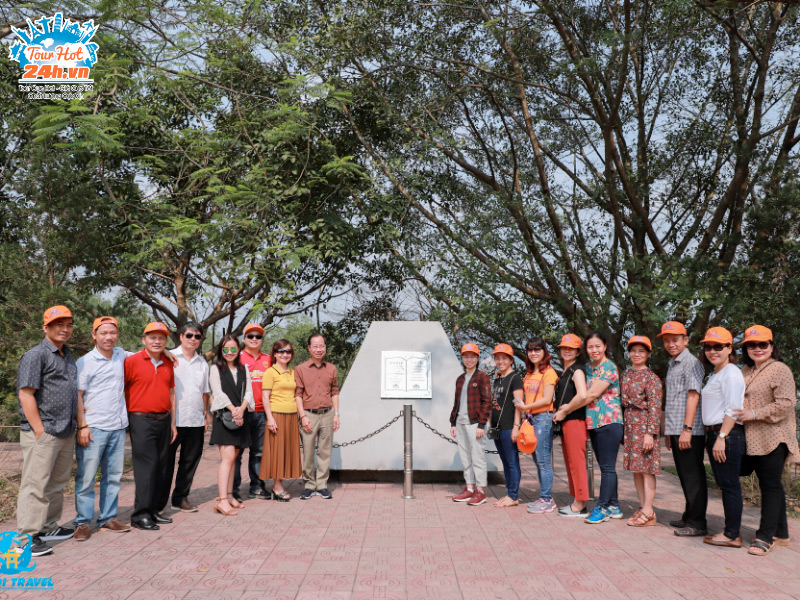 hinh-thuc-te-tour-hoa-binh-mai-chau-moc-chau-son-la-dien-bien Hình thực tế tour Hòa Binh - Mai Châu - Mộc Châu - Sơn La - Điện Biên