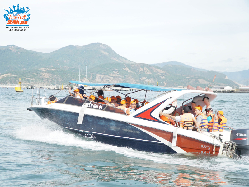 hinh-thuc-te-tour-cam-ranh-binh-ba-11 Hình thực tế tour Cam Ranh - Bình Ba