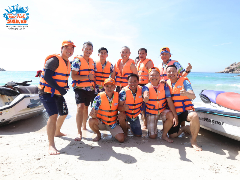 hinh-thuc-te-tour-cam-ranh-binh-ba-5 Hình thực tế tour Cam Ranh - Bình Ba