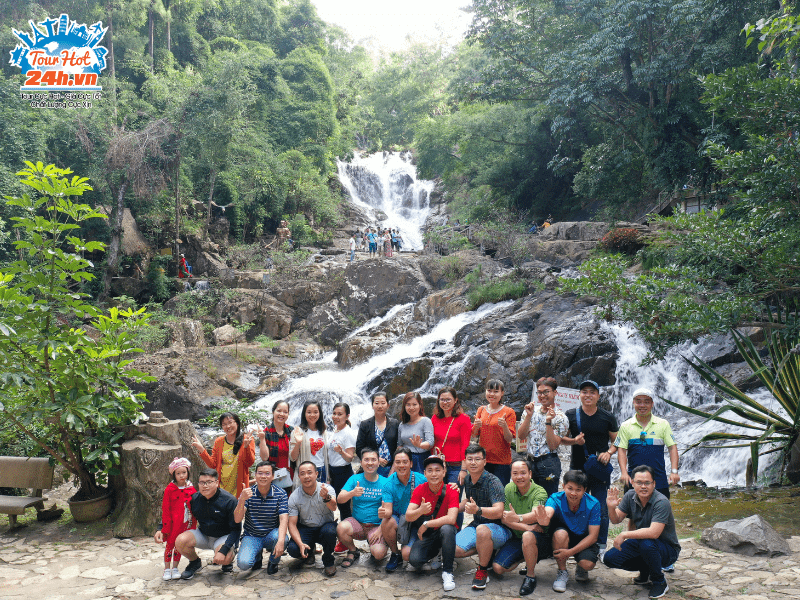 7-hinh-thuc-te-khach-tham-gia-tour-da-lat-cua-tourhot24h 7-hinh-thuc-te-khach-tham-gia-tour-da-lat-cua-tourhot24h