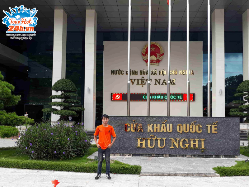 cua-khau-huu-nghi cua-khau-huu-nghi