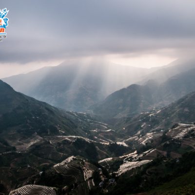 dinh-nui-tay-con-linh-2