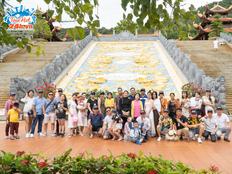 hinh-thuc-te-khach-tham-gia-tour-phu-quoc-cua-Tourhot24h-4 hinh-thuc-te-khach-tham-gia-tour-phu-quoc-cua-Tourhot24h-4