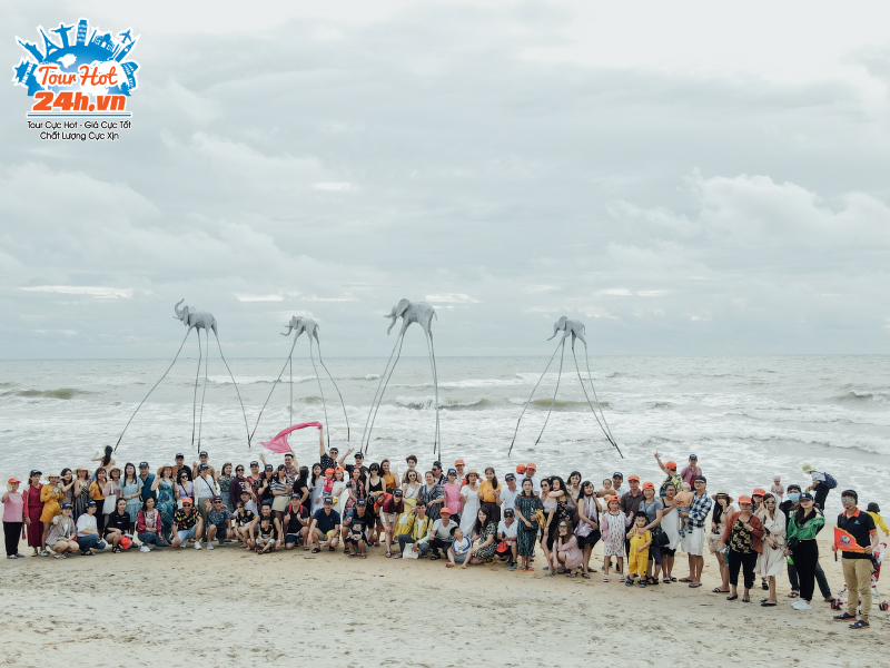hinh-thuc-te-khach-tham-gia-tour-phu-quoc-cua-Tourhot24h hinh-thuc-te-khach-tham-gia-tour-phu-quoc-cua-Tourhot24h
