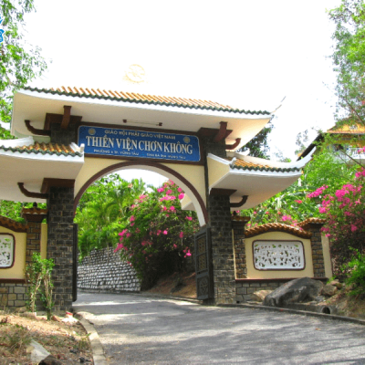 thien-vien-chon-khong