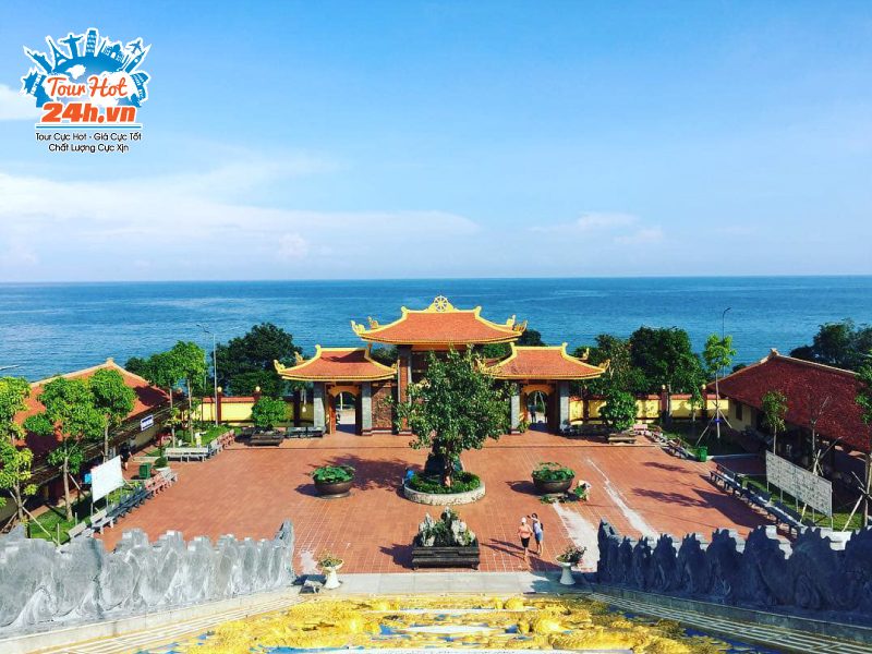 chua-ho-quoc-Hương-Ly-Nguyễn chua-ho-quoc-Hương-Ly-Nguyễn