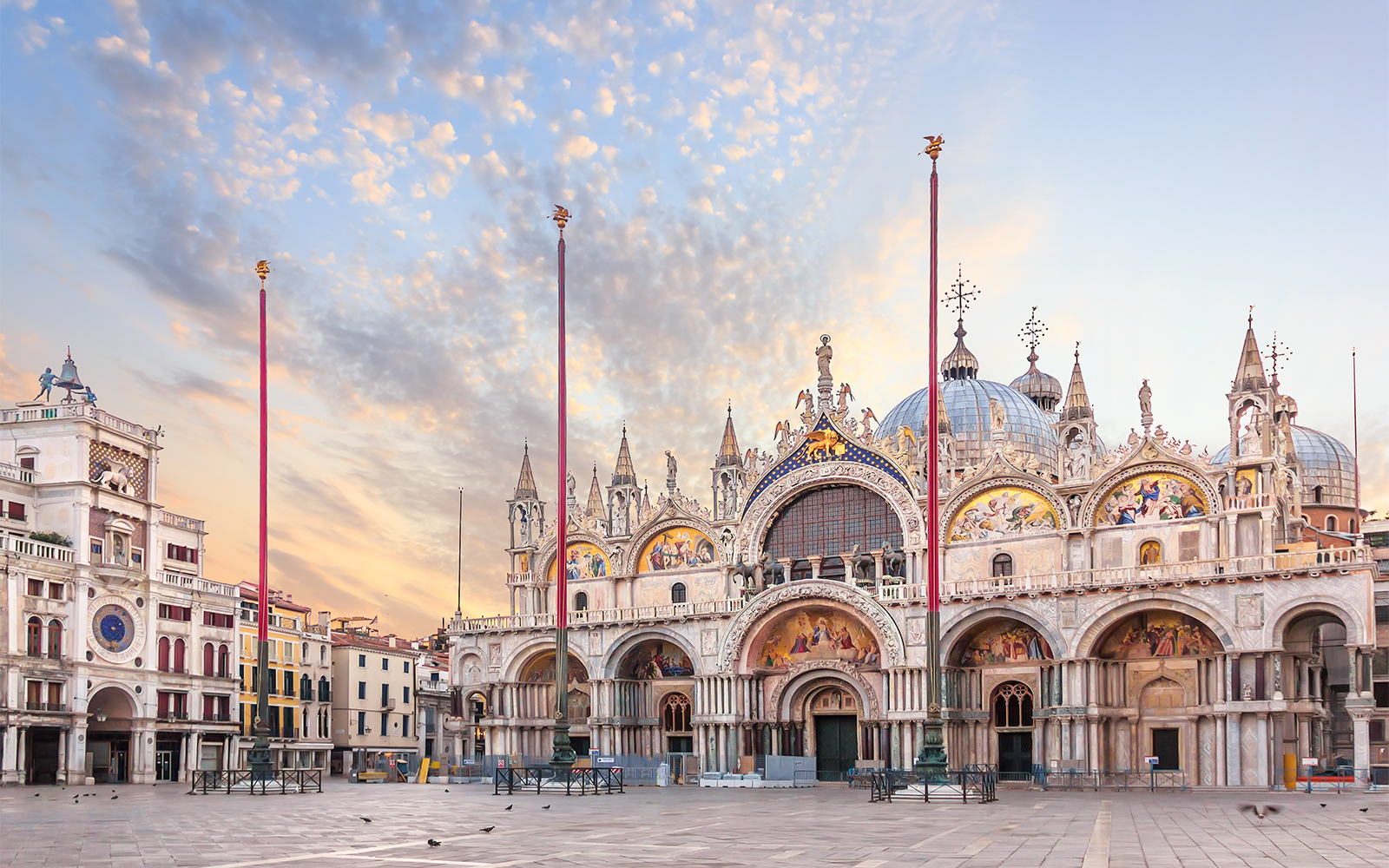 St-Marks-Basilica St-Marks-Basilica