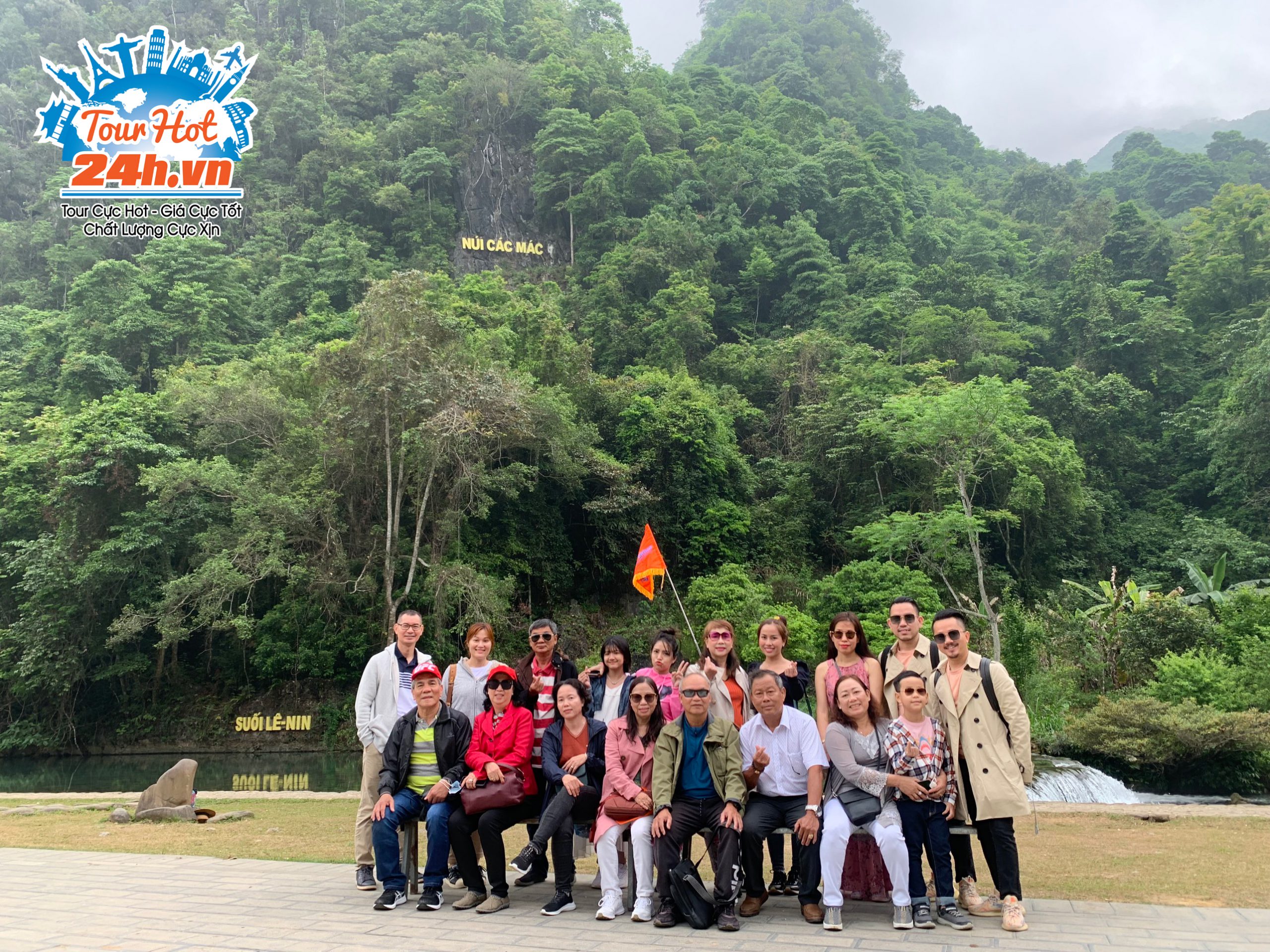 z3366672978172_ae4c4fa337467b78d9ef6f58c4b2b1de