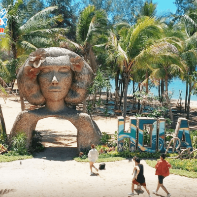 Hola-Beach-Gambling
