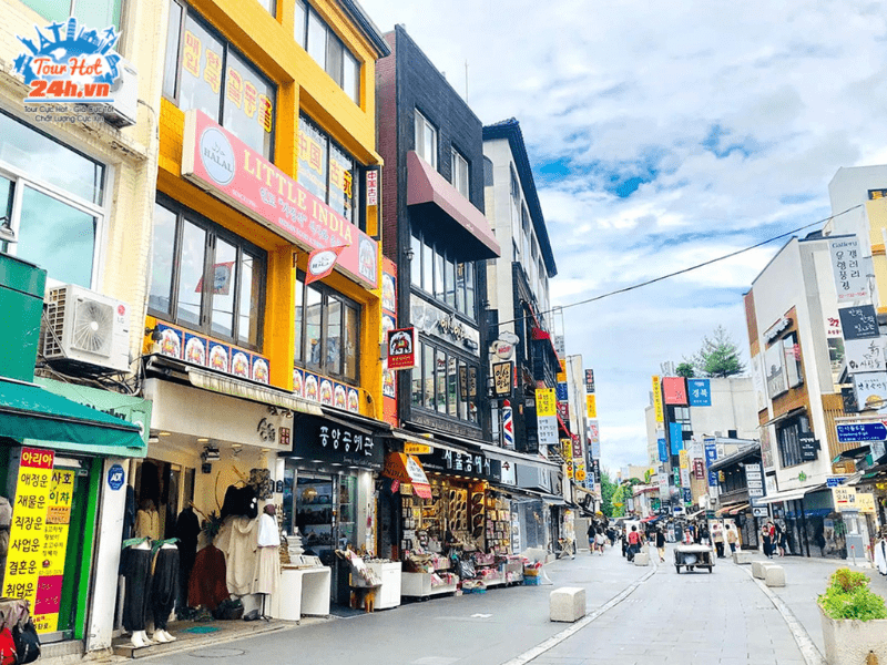 dao-pho-Insadong dao-pho-Insadong