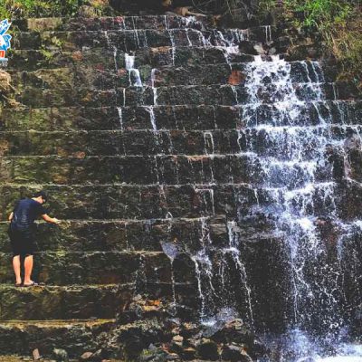 thac-nuoc-bay-tang-hon-son