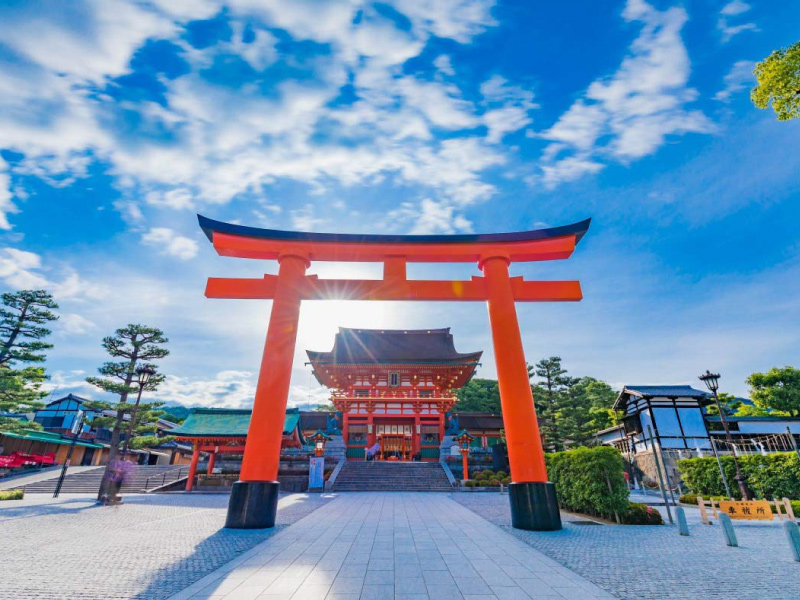 den-Fushimi-Inari-tour-du-lich-nhat-ban den-Fushimi-Inari-tour-du-lich-nhat-ban