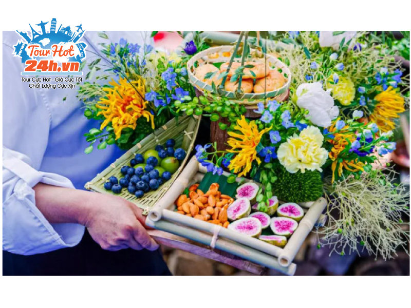 bua-tiec-hoa-am-thuc-van-nam