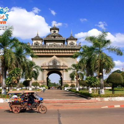 tuong-dai-chien-thang-Patuxay-1