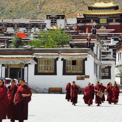tu-vien-Tashilhunpo-tour-tay-tang-trung-khanh-7n7d