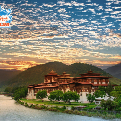 Punakha-Dzong-tour-du-lich-bhutan