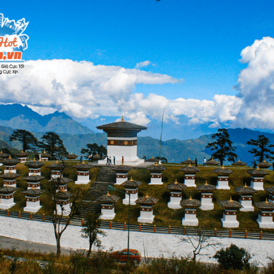 cong-troi-dochula-tour-du-lich-bhutan