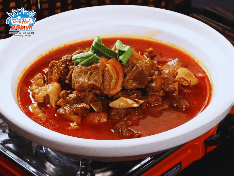 thit-cuu-om-am-thuc-o-tran