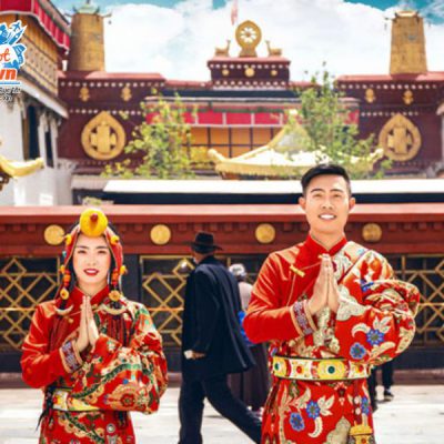 trang-phuc-tour-du-lich-tay-tang