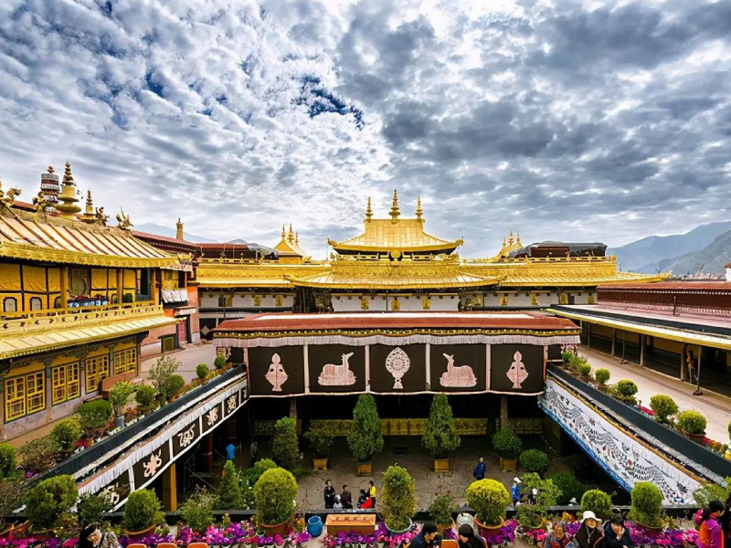 chua-jokhang-dai-chieu-tu