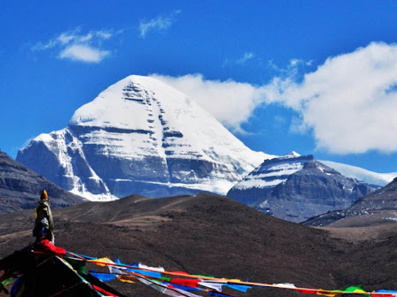 nui-Kailash-diem-tham-quan-tay-tang