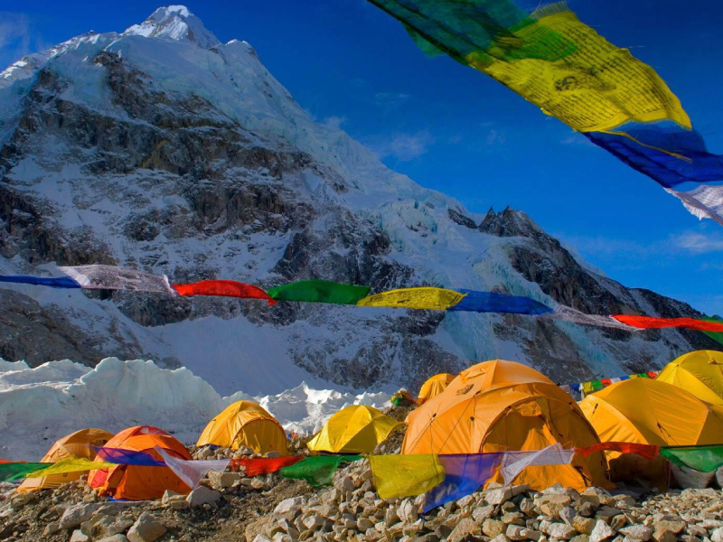 trai-Everest-Base-Camp-diem-du-lich-tay-tang
