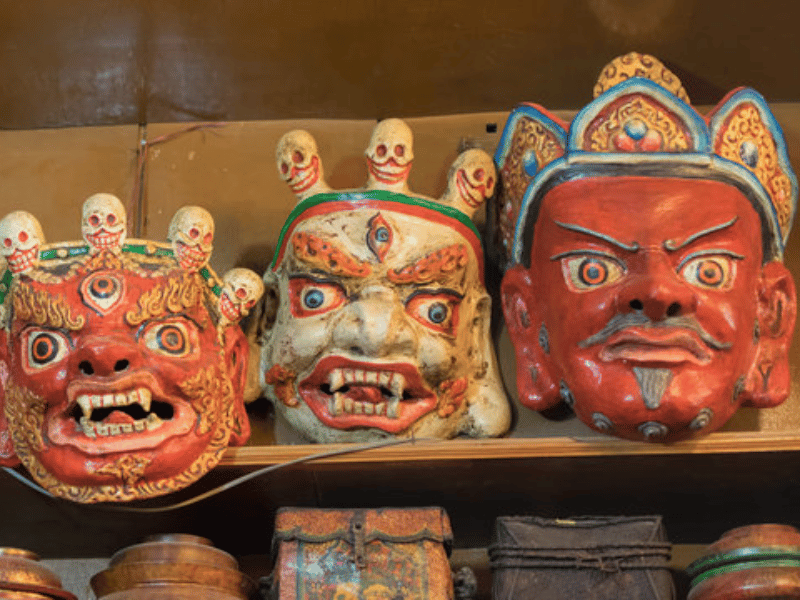 qua-tang-du-lich-tay-tang-mat-na