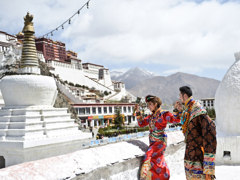 tay-tang-kho-di-khong