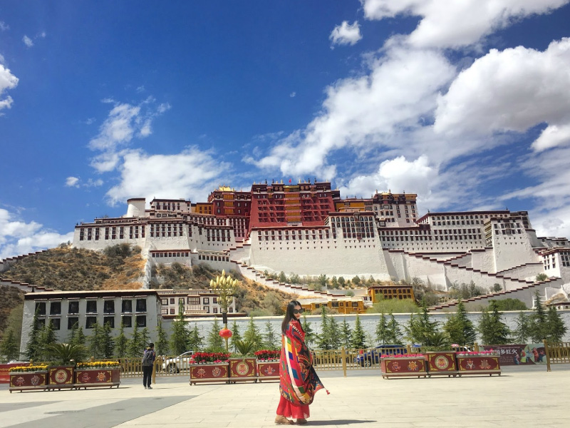 tu-van-kinh-nghiem-chon-tour-tay-tang-tu-hcm