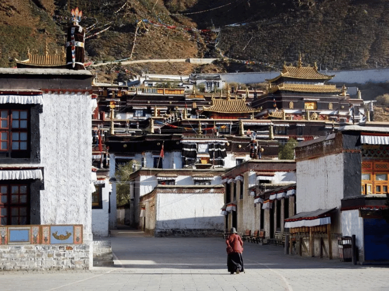 tu-vien-Tashilhunpo-4