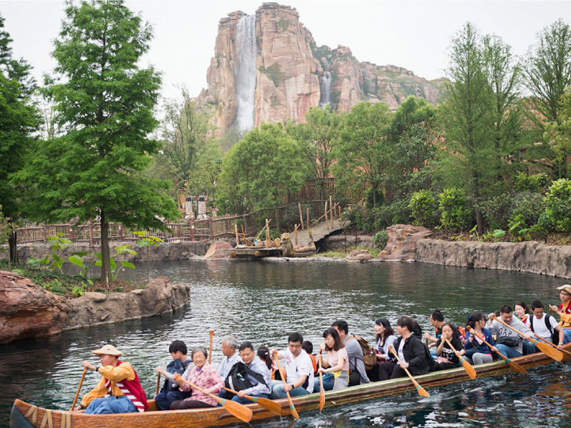 disneyland-thuong-hai-dao-phieu-luu