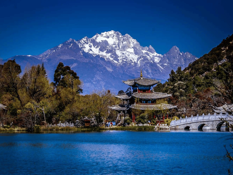 dia-diem-du-lich-co-trang-trung-quoc-le-giang