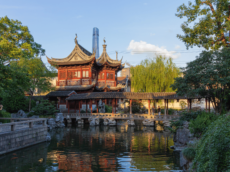 kinh-nghiem-du-lich-thuong-hai-lan-dau-7