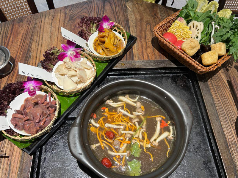 lau-thao-moc-le-giang