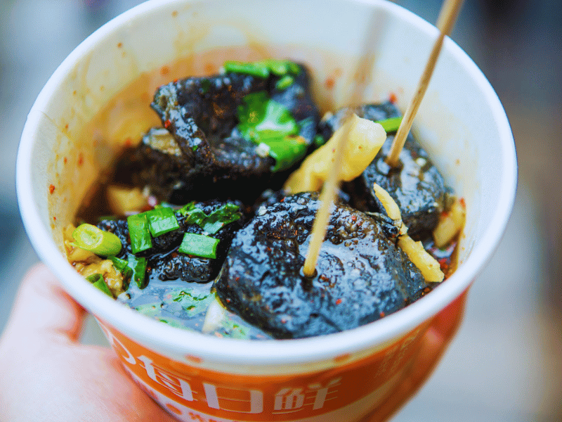 mon-an-duong-pho-thuong-hai