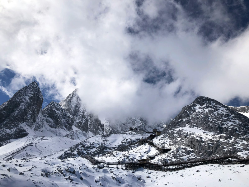 nui-tuyet-ngoc-long-bieu-tuong-cua-nguoi-naxi