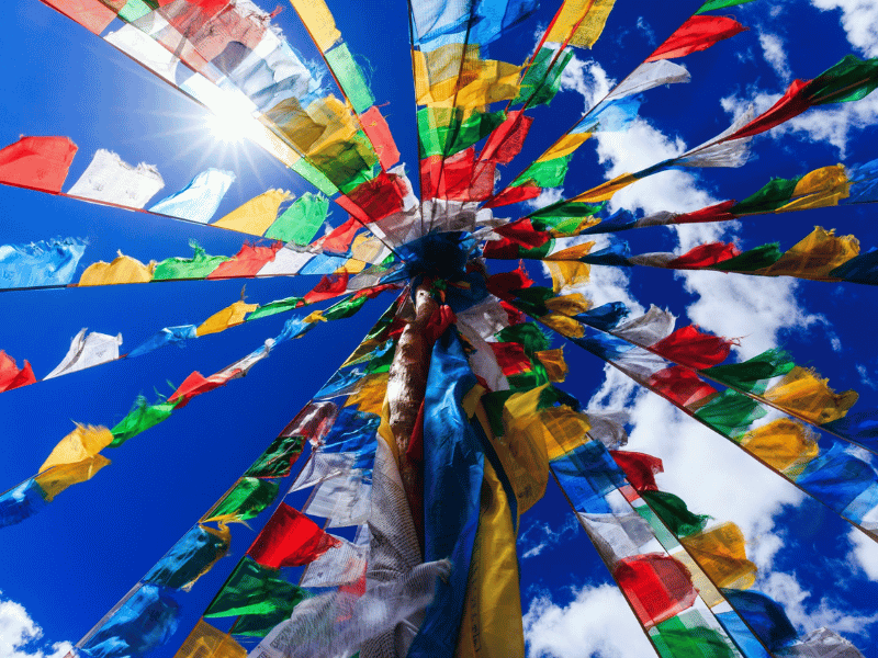 phat-giao-tay-tang-o-shangri-la-3