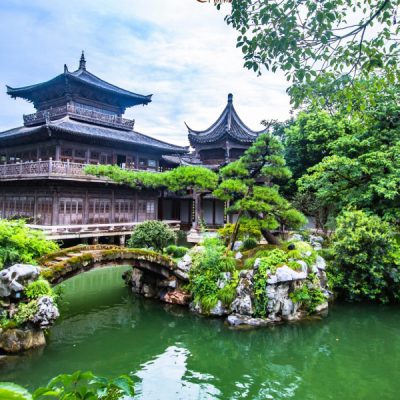 boc-vien-co-tran-tour-nam-kinh