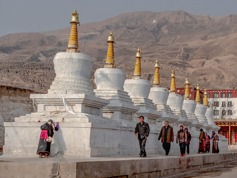 nang-luong-tam-linh-tay-tang